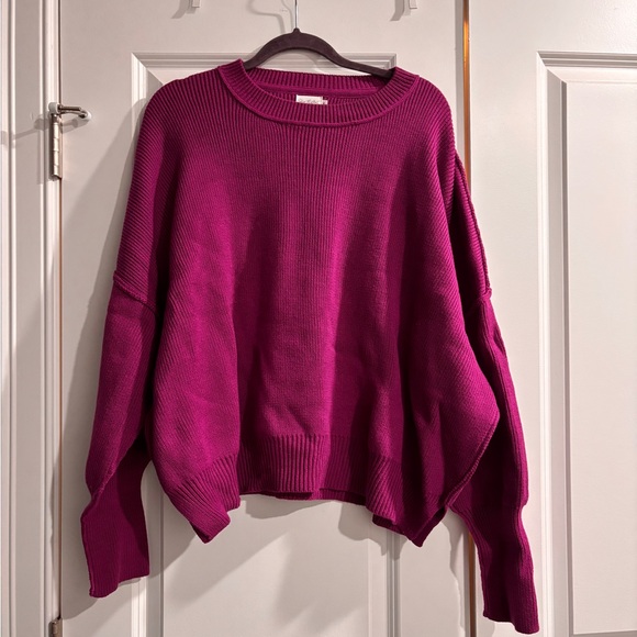 Shop The Mint sweater - Picture 2 of 3